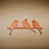 Medinė sienos dekoracija 3 paukščiai, raudona